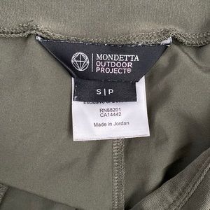 Women's Mondetta joggers, olive green, size M